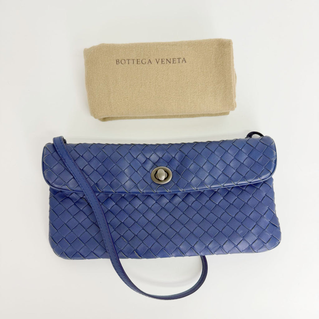 Bottega Veneta Intrecciato Flap Shoulder Bag Leather Blue Vintage — view 2