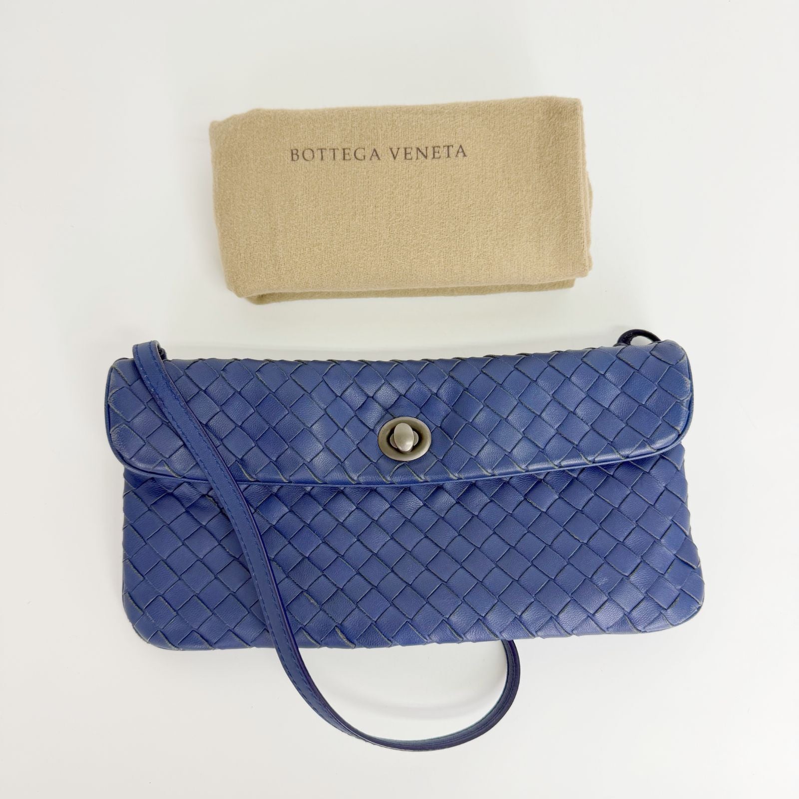 Bottega Veneta Intrecciato Flap Shoulder Bag Leather Blue Vintage — view 2