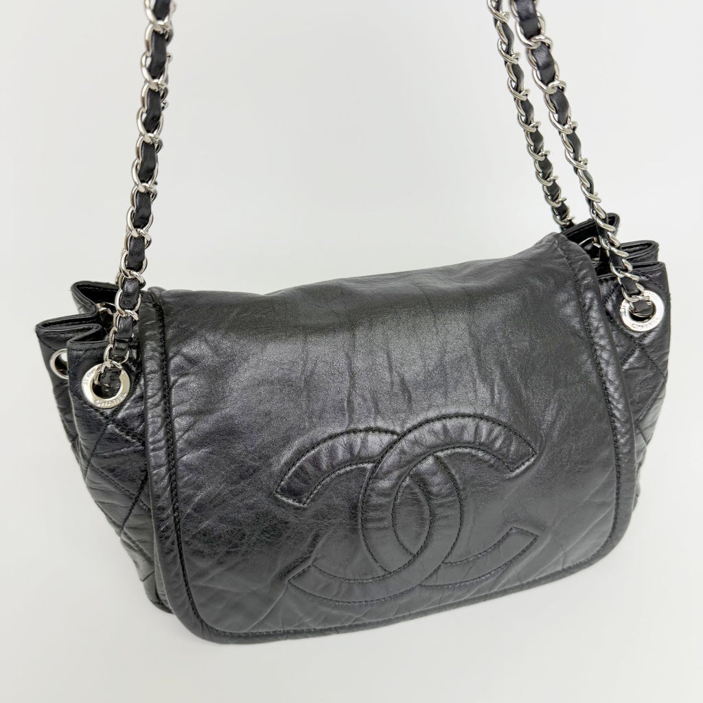 Chanel CC Logo Chain Shoulder Bag Leather Black Silver Vintage — view 8