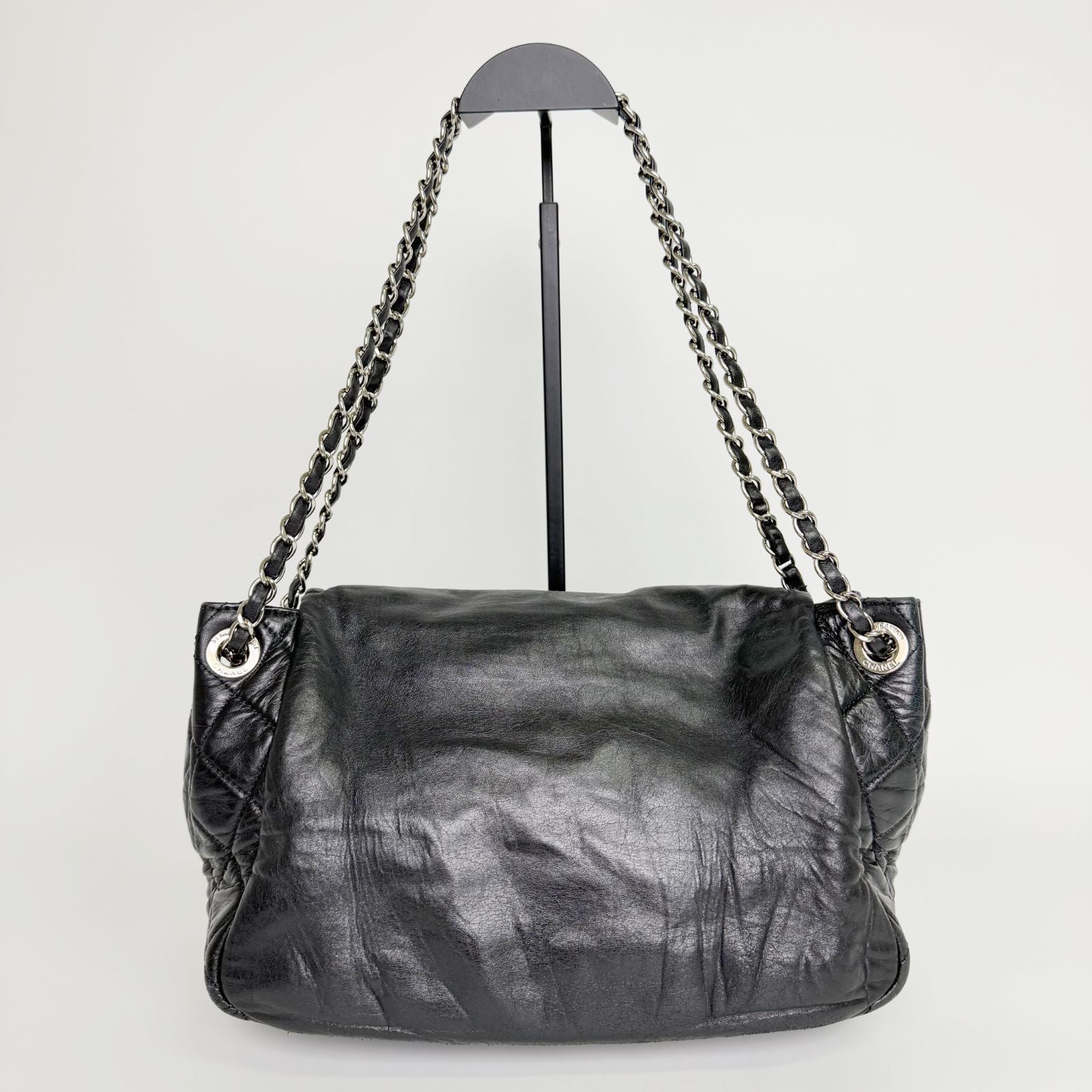 Chanel CC Logo Chain Shoulder Bag Leather Black Silver Vintage — view 5