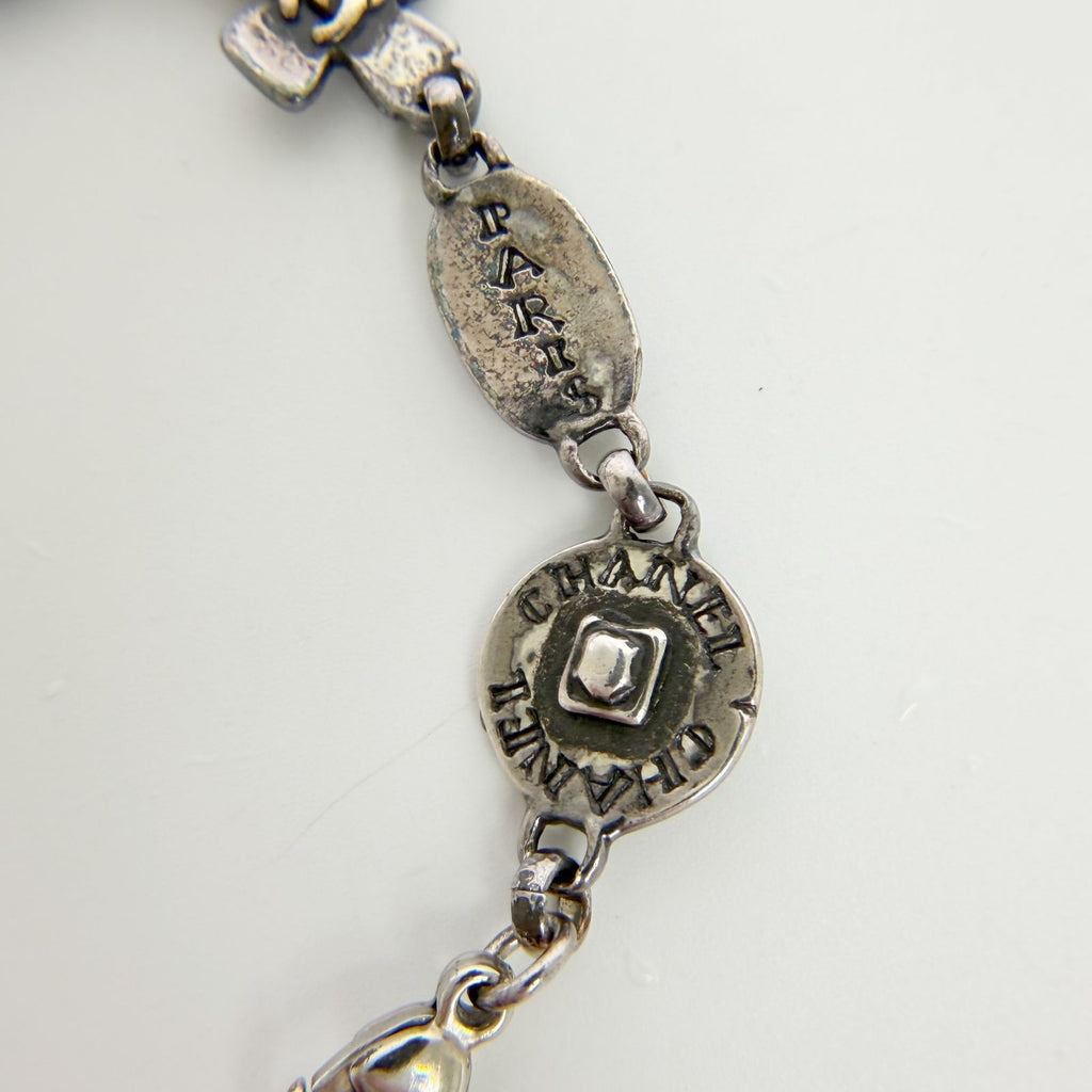 Chanel CC Logo Multi Charm Bracelet Plated Silver Vintage — view 9