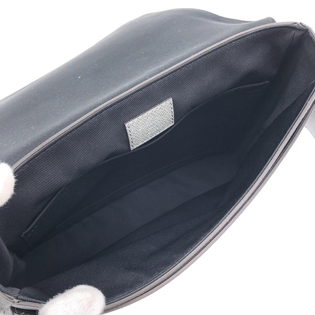 Louis Vuitton Taiga District PM Shoulder — view 6