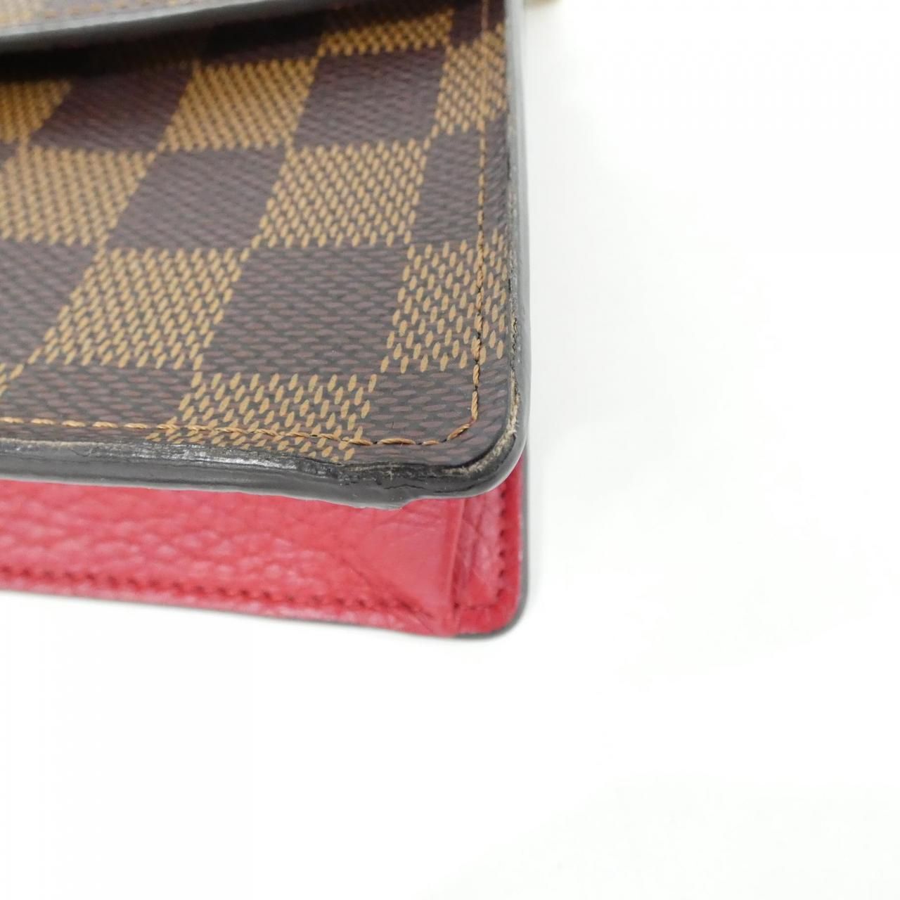 Louis Vuitton Damier Portefeuille Croisette Chain Wallet Shoulder — view 3