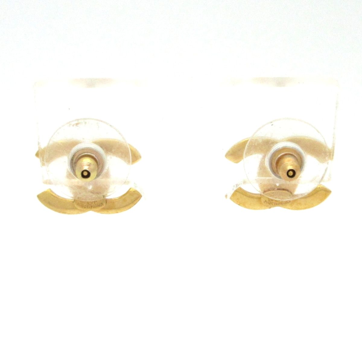 Chanel Earrings Gold CC Logo — view 3