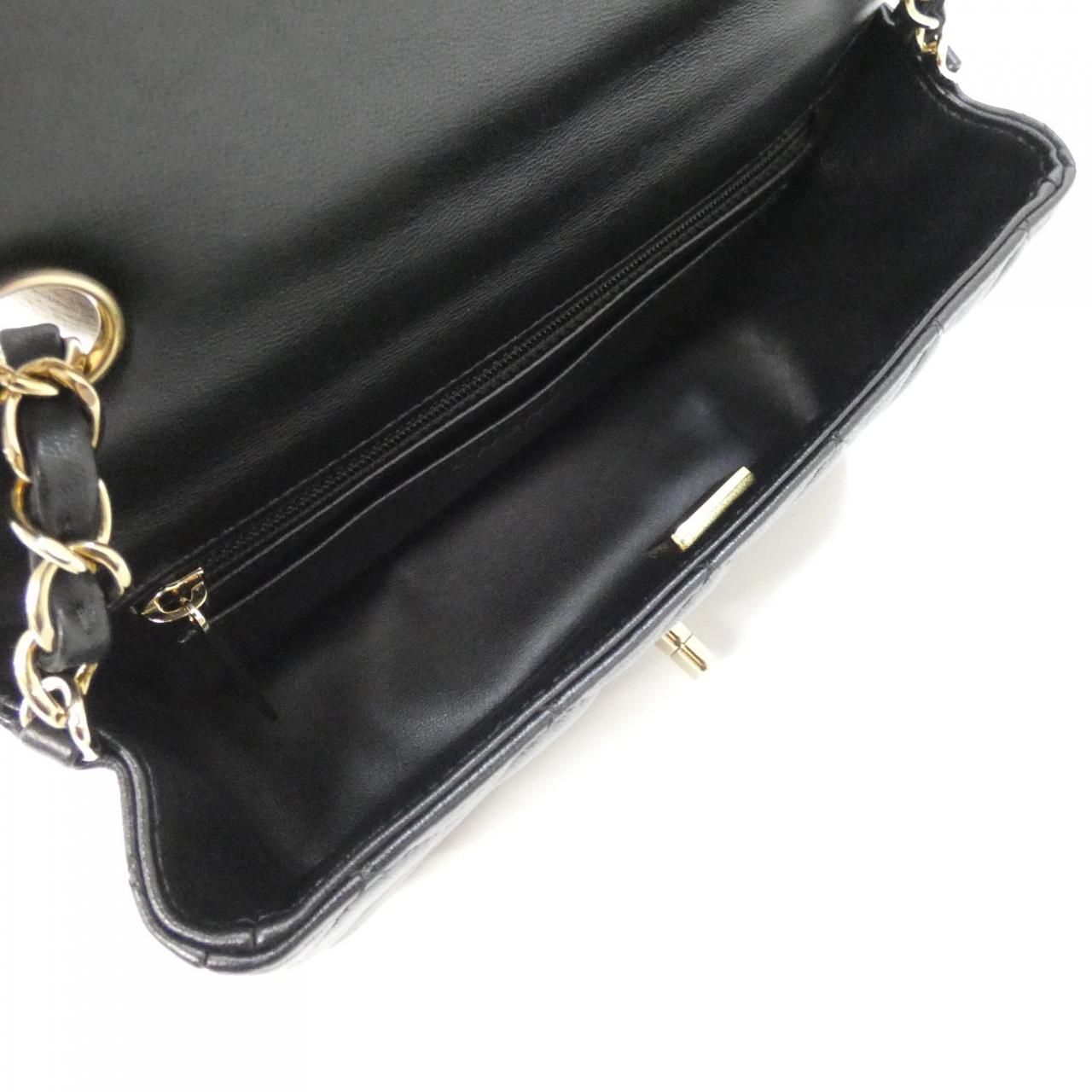 Chanel Shoulder Bag Black — view 8