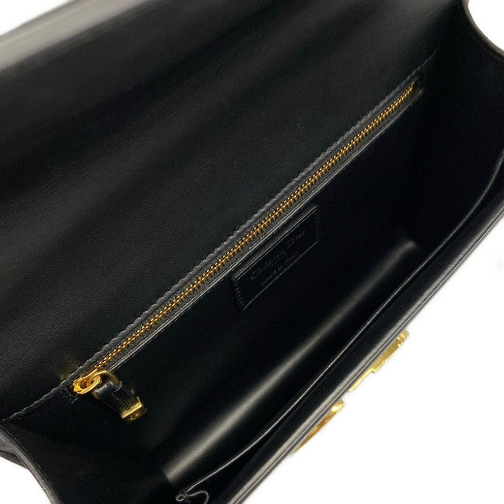 Dior Shoulder Bag 30 Montaigne Flap Black Gold Leather — view 7