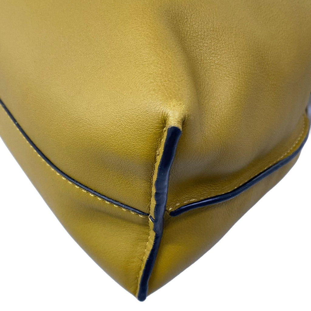 Loewe Clutch Flamenco Light Brown Drawstring — view 6