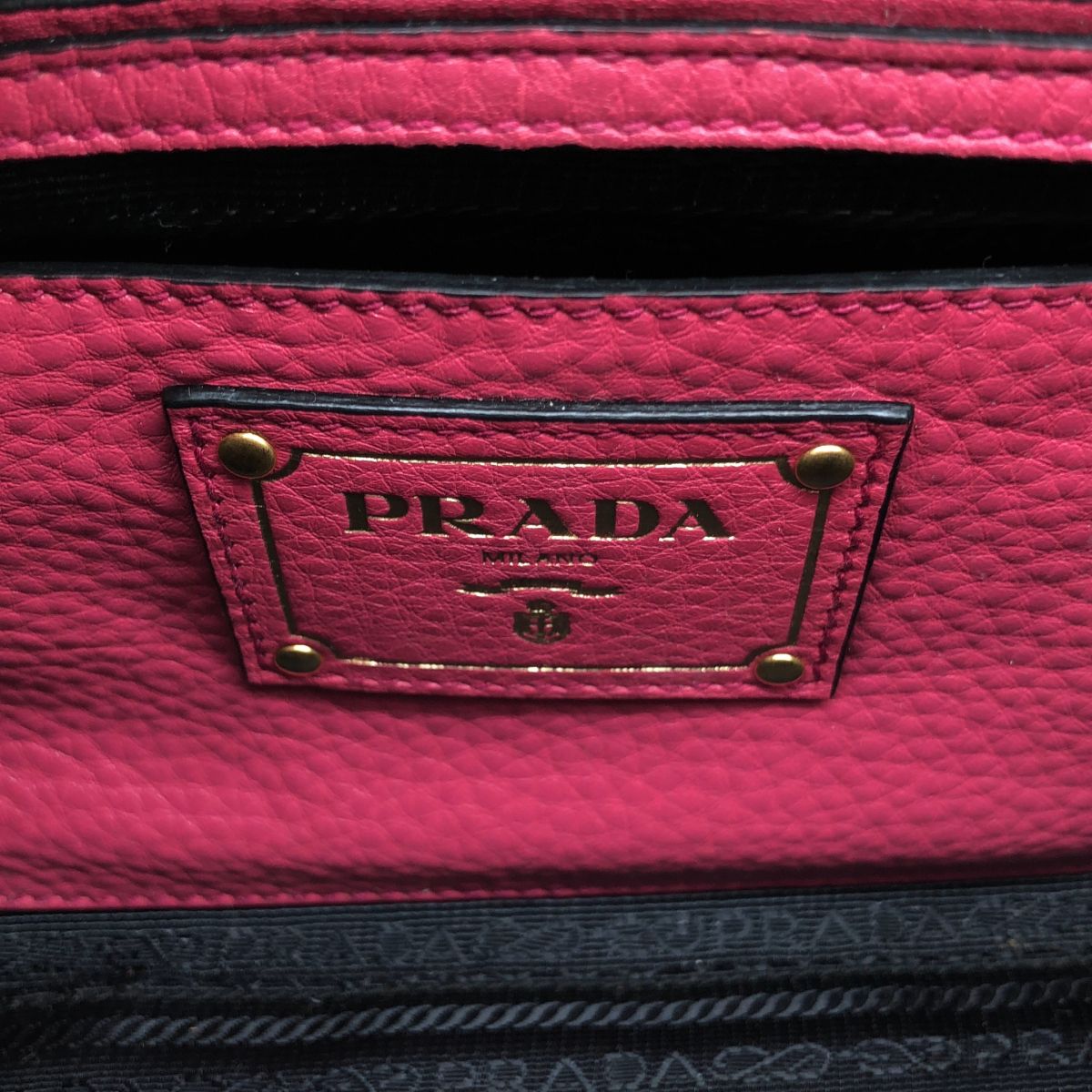 Prada Vitello Daino Leather 2-Way Shoulder Bag Pink — view 6