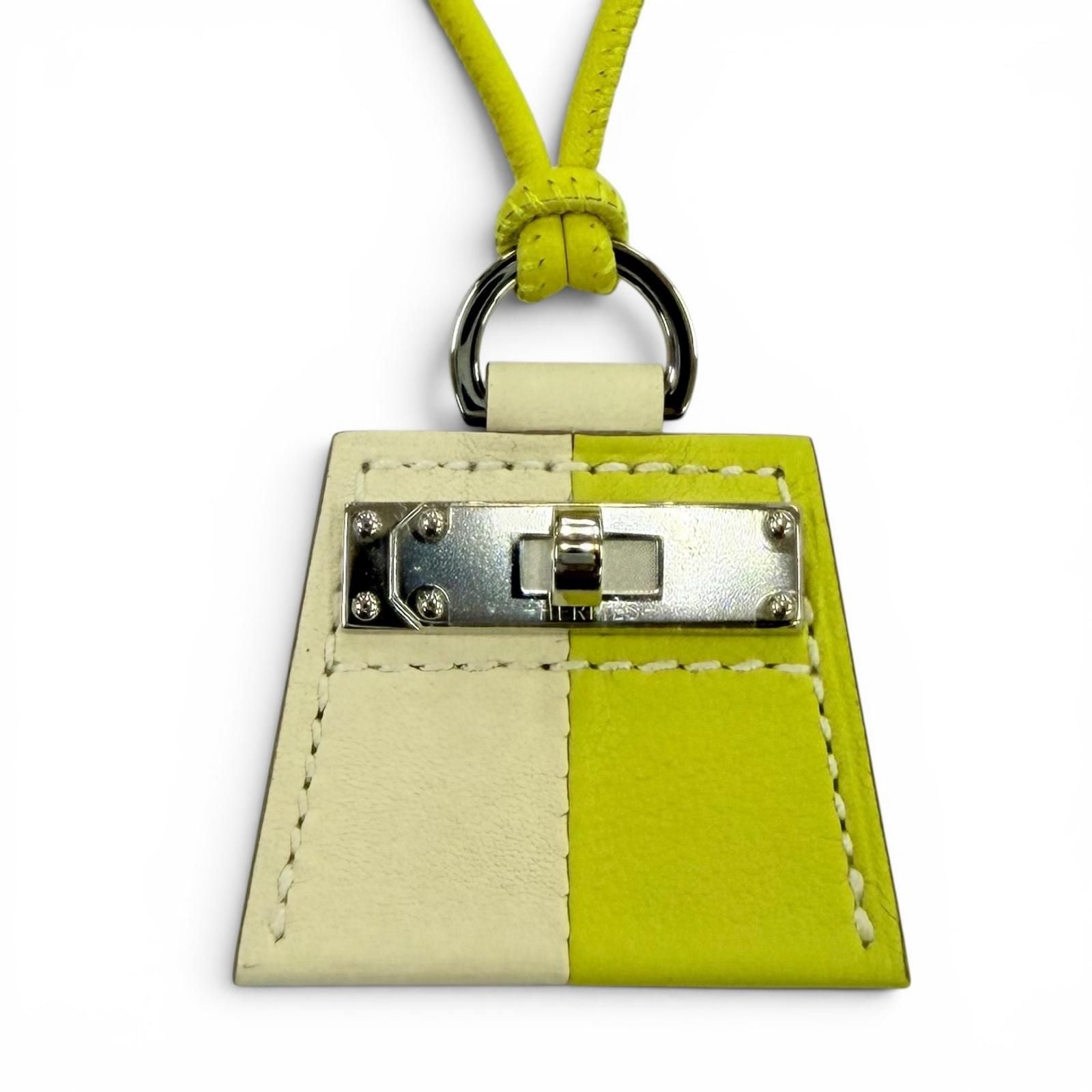 Hermes Montpetit Kelly Necklace Leather Lime Cles Silver