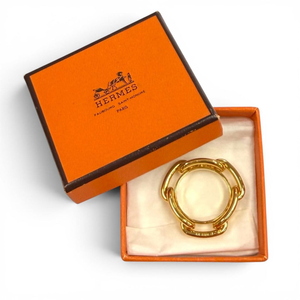 Hermes Scarf Ring 90 Legato Luca de Chaine D'ancre Gold — view 2