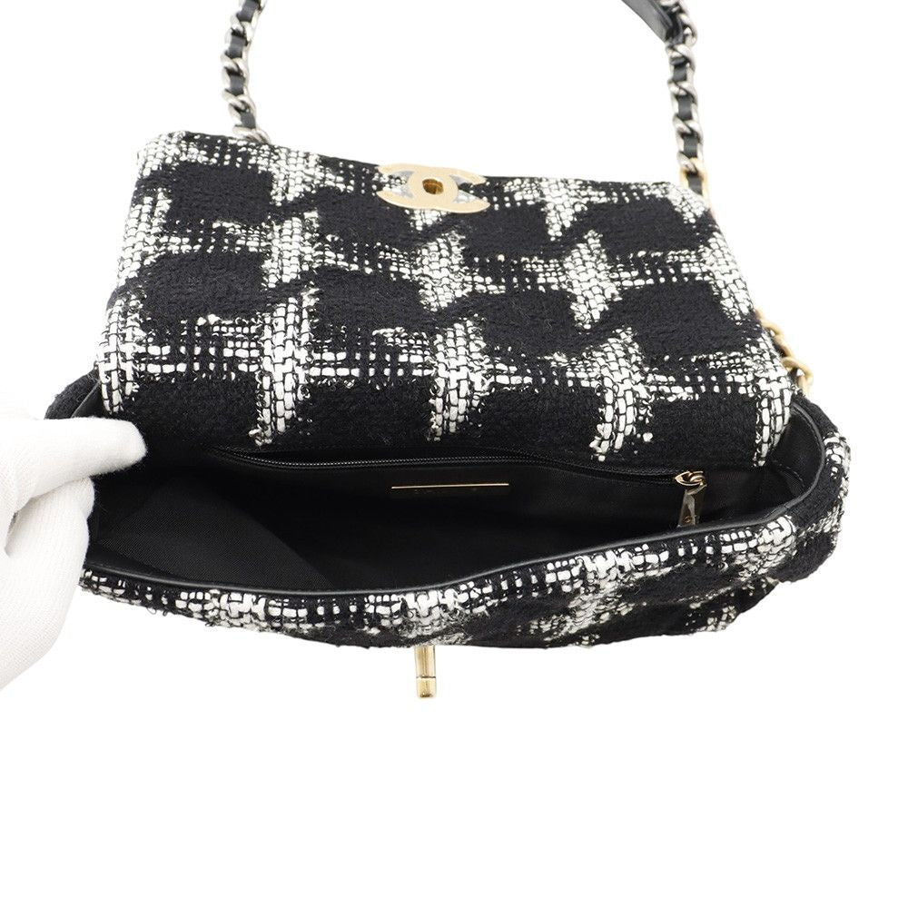 Chanel Chain Shoulder Bag 19 Flap CC Logo Tweed Black White — view 6
