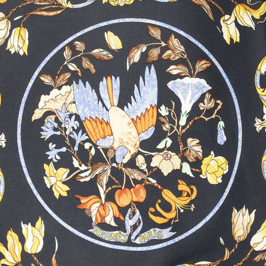 Hermes Scarf Black Light Green Yellow 100% Twillsilk — view 3