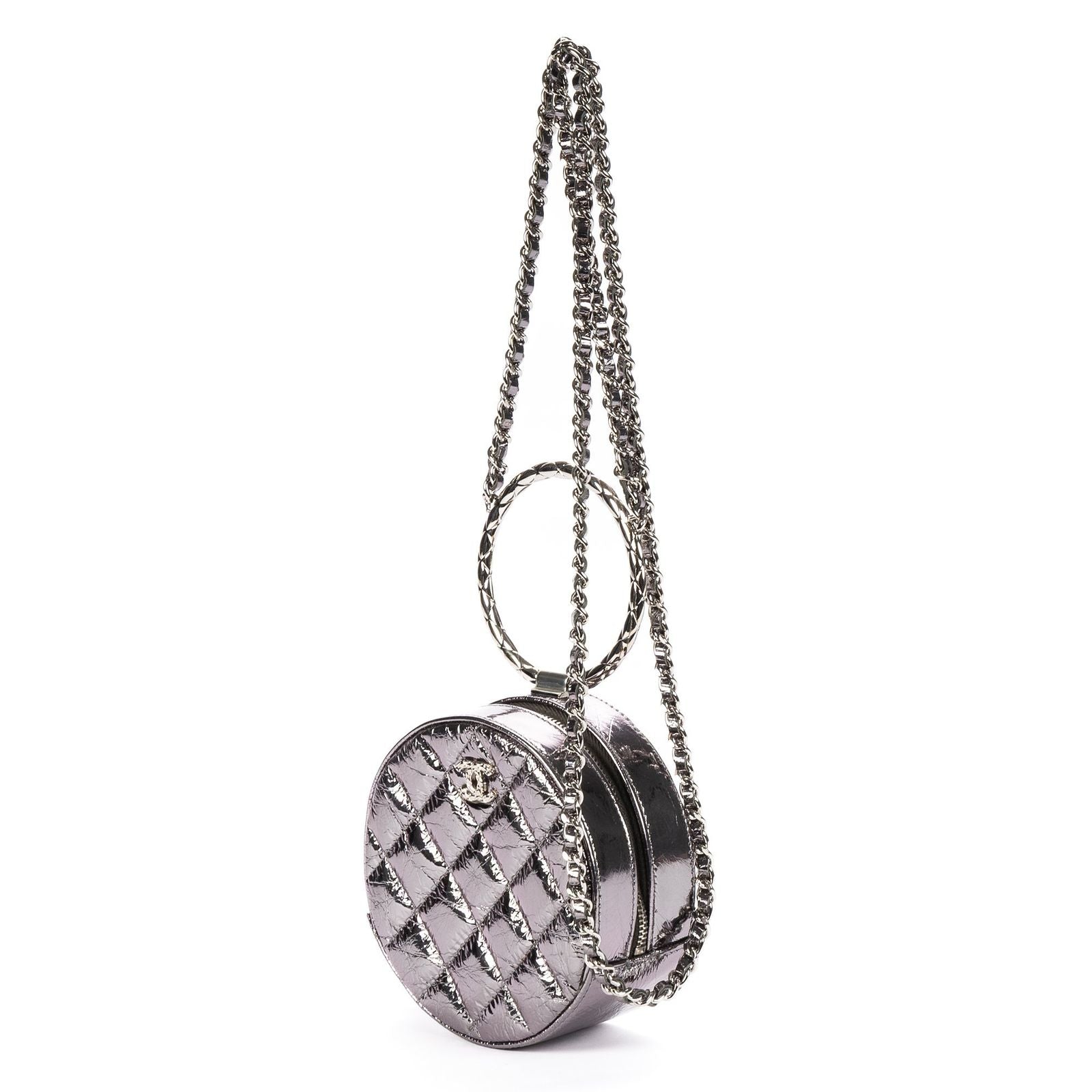 Chanel Round Bracelet Crossbodymetallic Greycrinkled Metallic Quilted Calfskin — view 2