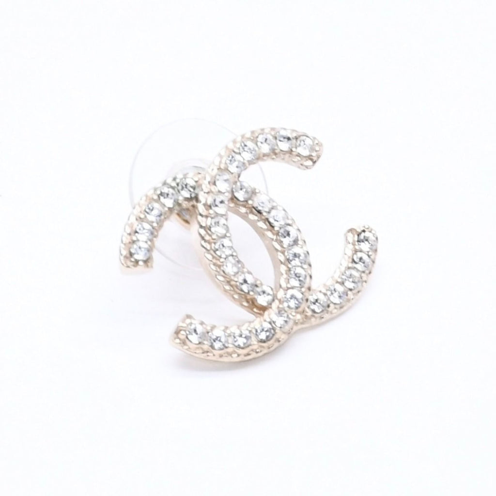 Chanel Single Earrings CC Logo Rhinestone Pierced Gold — view 3
