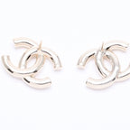 Chanel Earrings CC Logo Light Gold 25 — view 6