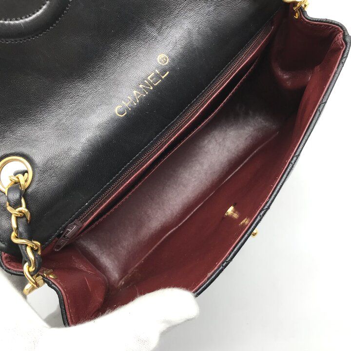 Chanel CC Logo Lambskin Leather Chain Shoulder Bag Black Turnlock — view 8