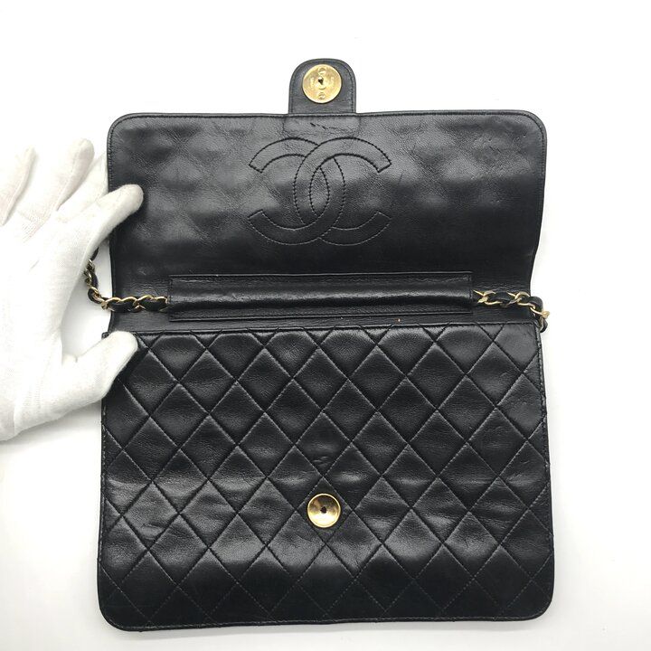 Chanel CC Logo Quilted Push Lock Leather Chain Shoulder Bag Black — view 7