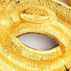 Chanel Vintage CC Logo Quilted Gold Plated Brooch — view 4