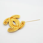 Chanel Vintage CC Logo Quilted Gold Plated Brooch — view 6