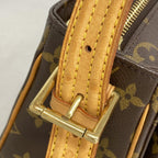 Louis Vuitton Shoulder Bag Monogram Viva Cite MM Brown — view 7