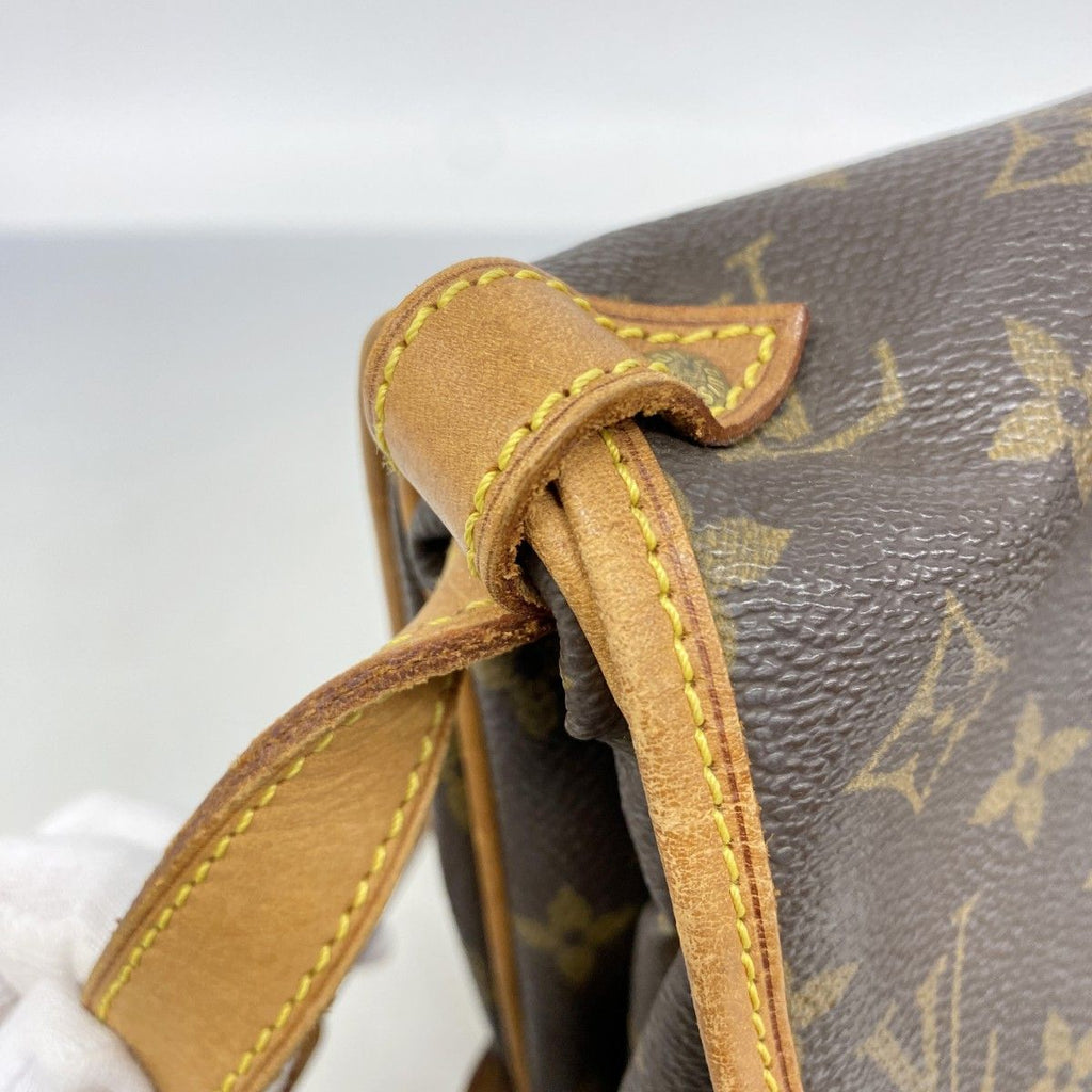 Louis Vuitton Shoulder Bag Monogram Saumur 30 Brown — view 7