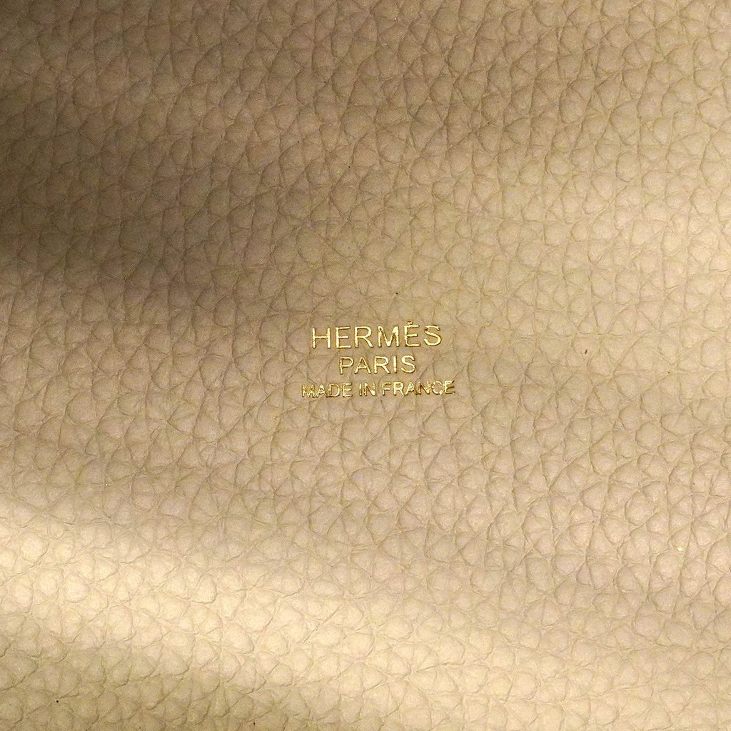 Hermes Handbag Picotin Lock MM Taurillon Clemence Gold — view 5
