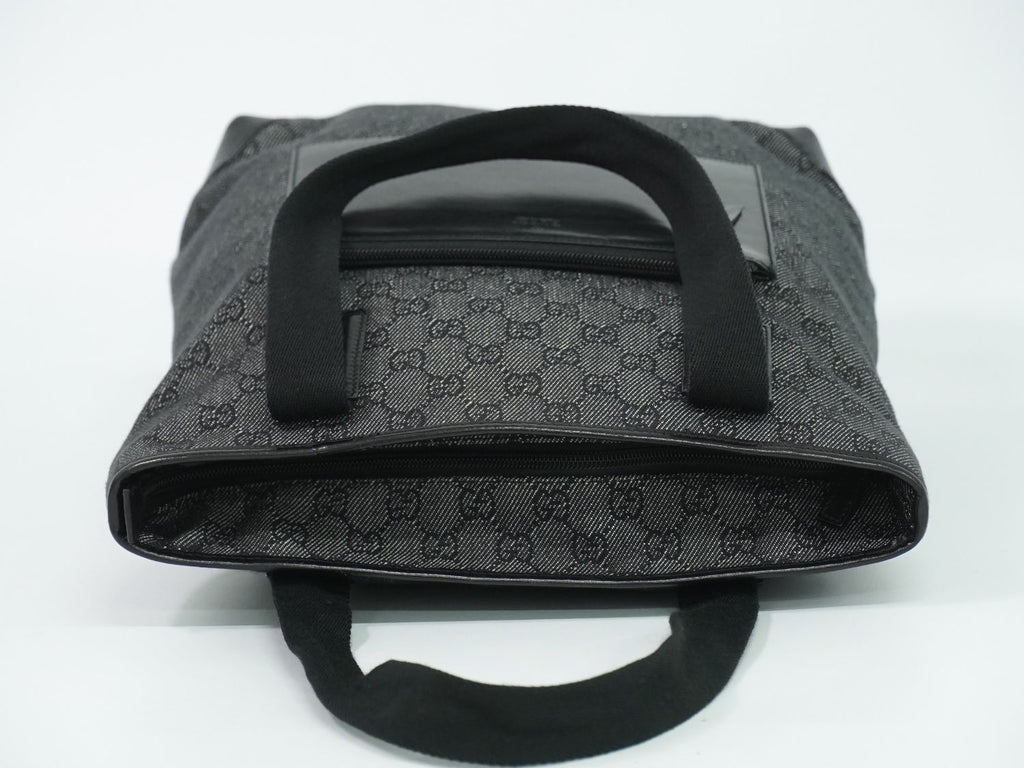 Gucci GG Canvas Leather Shoulder Bag Tote Black Second — view 5