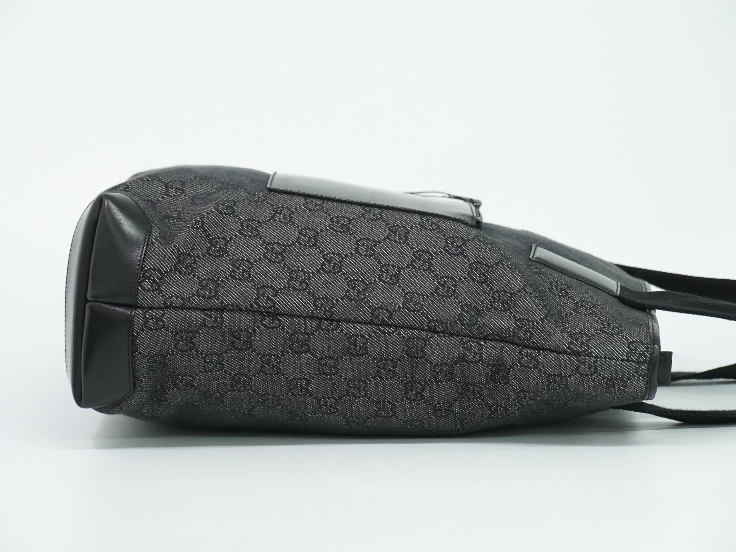 Gucci GG Canvas Leather Shoulder Bag Tote Black Second — view 4