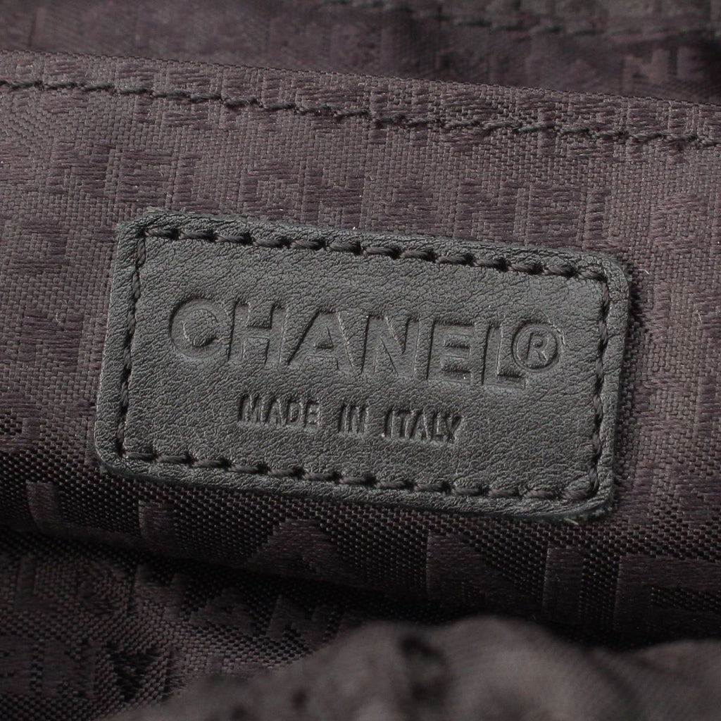 Chanel Stand Leather Chocolate Bar Fringe Handbag Black — view 7