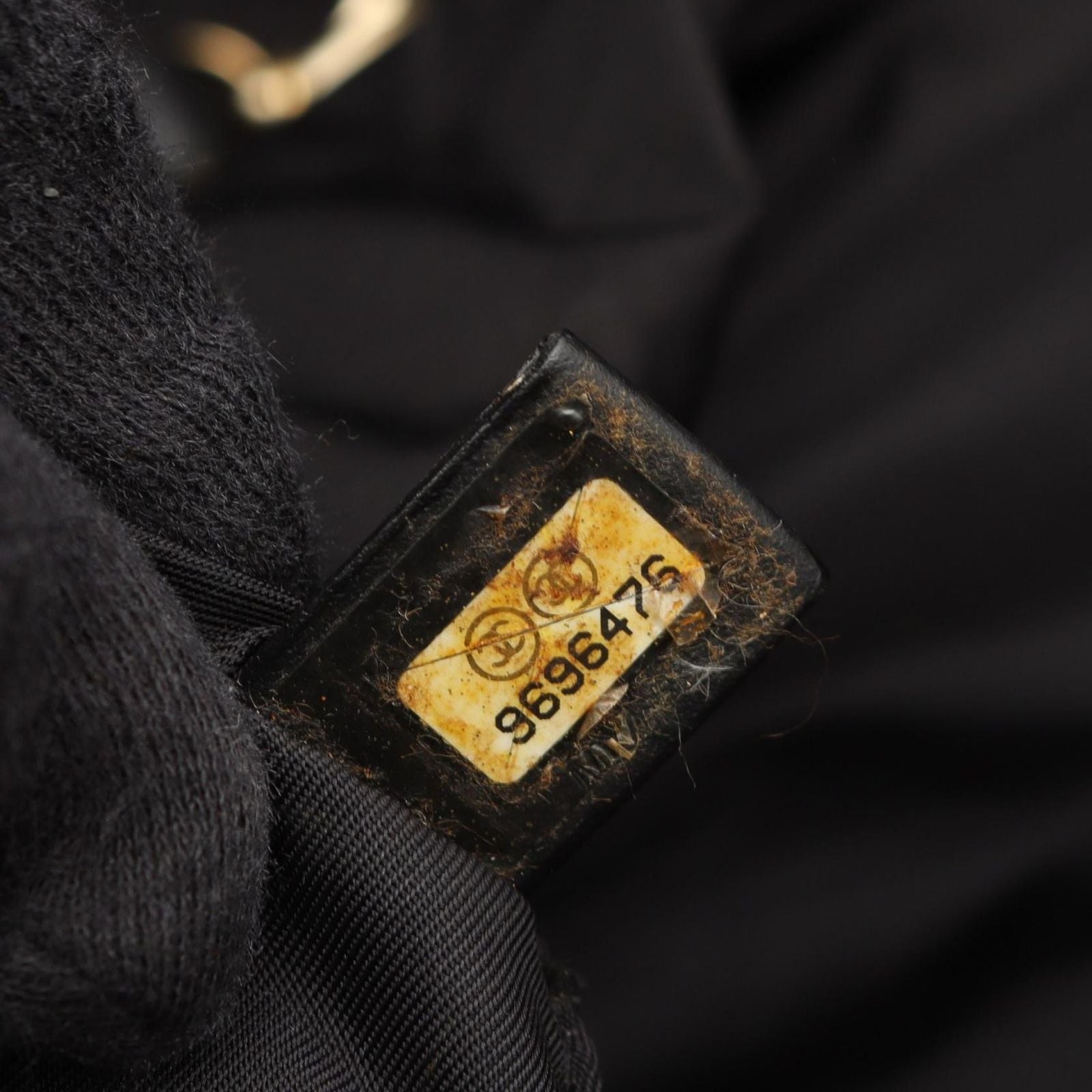 Chanel Tote New Travel Line MM Black Leather New MM — view 5