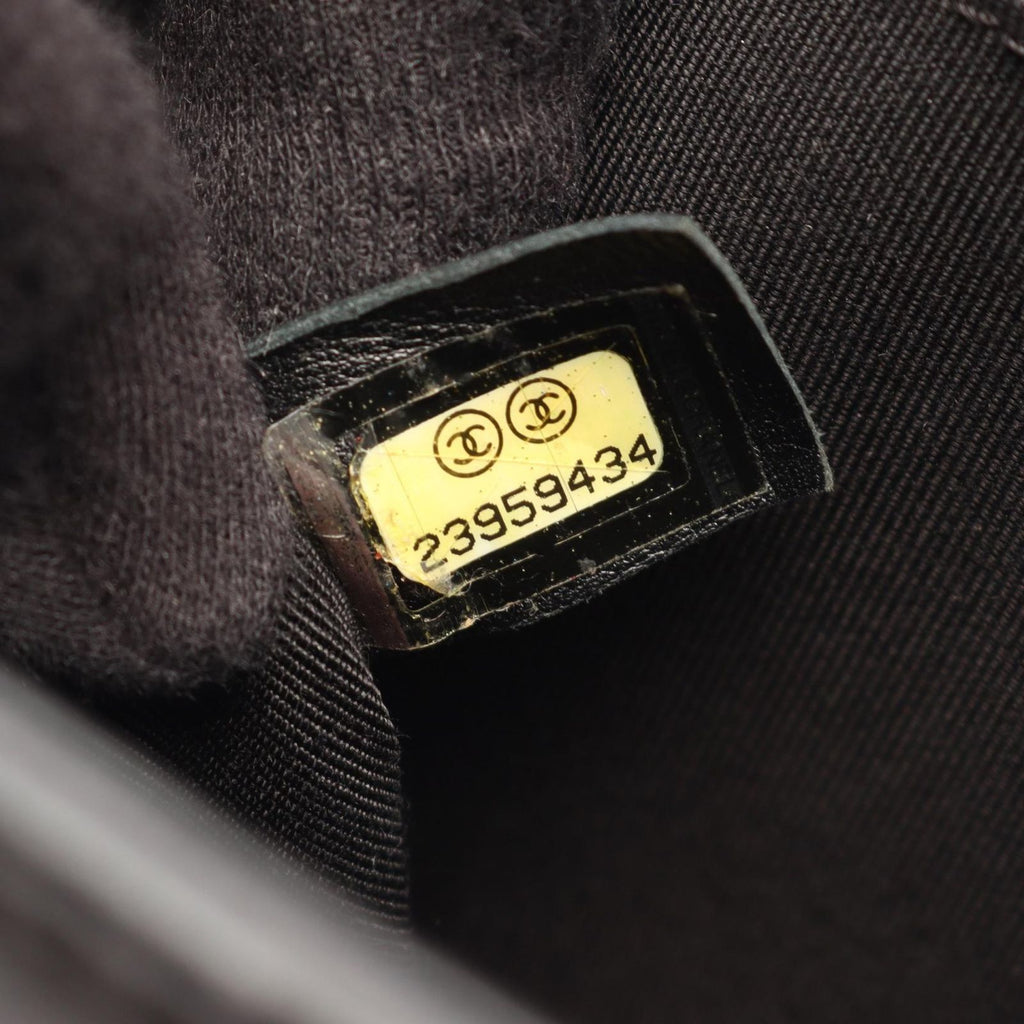 Chanel Shoulder Bag Boy Black Leather Boy Stitch Chain — view 5