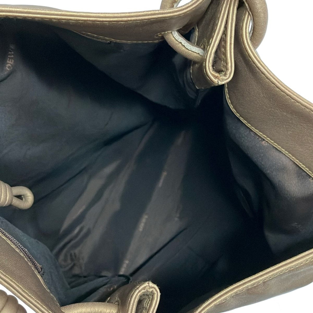Loewe Shoulder Bag Flamenco Gold Leather — view 7