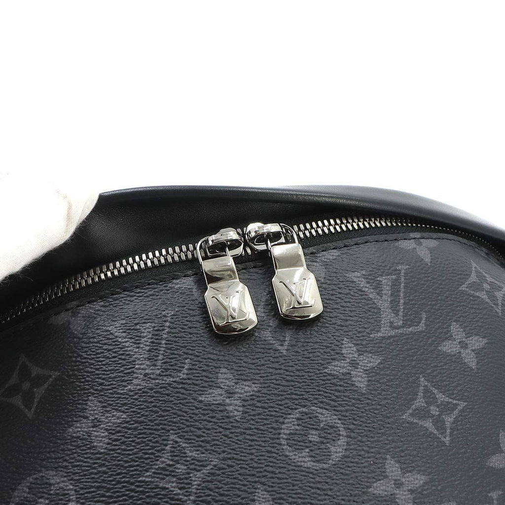 Louis Vuitton Monogram Eclipse Discovery Belt Bag Black — view 8