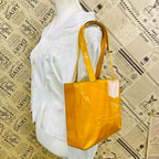Chanel Tote Logo Yellow — view 3