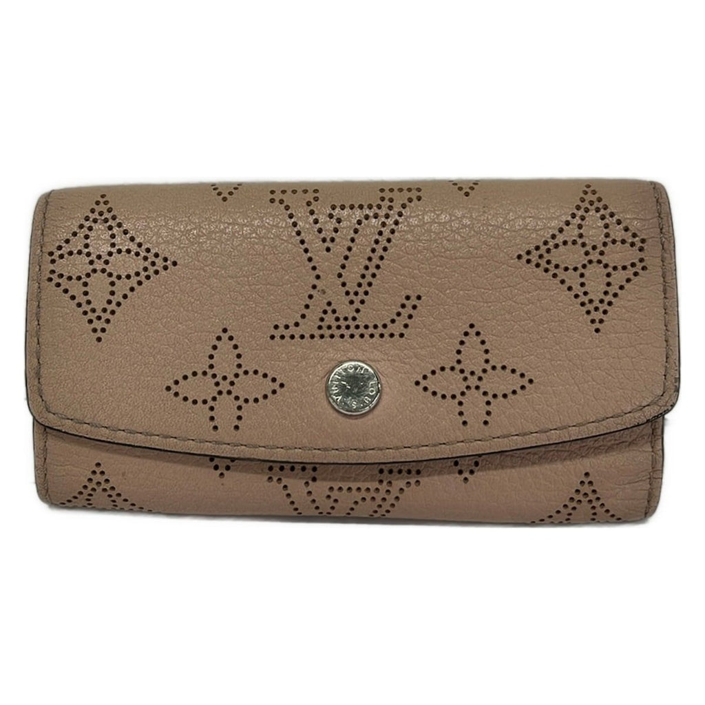 Louis Vuitton Key Case Mahina Multicles 4 Magnolia Leather Cowhide Key Holder