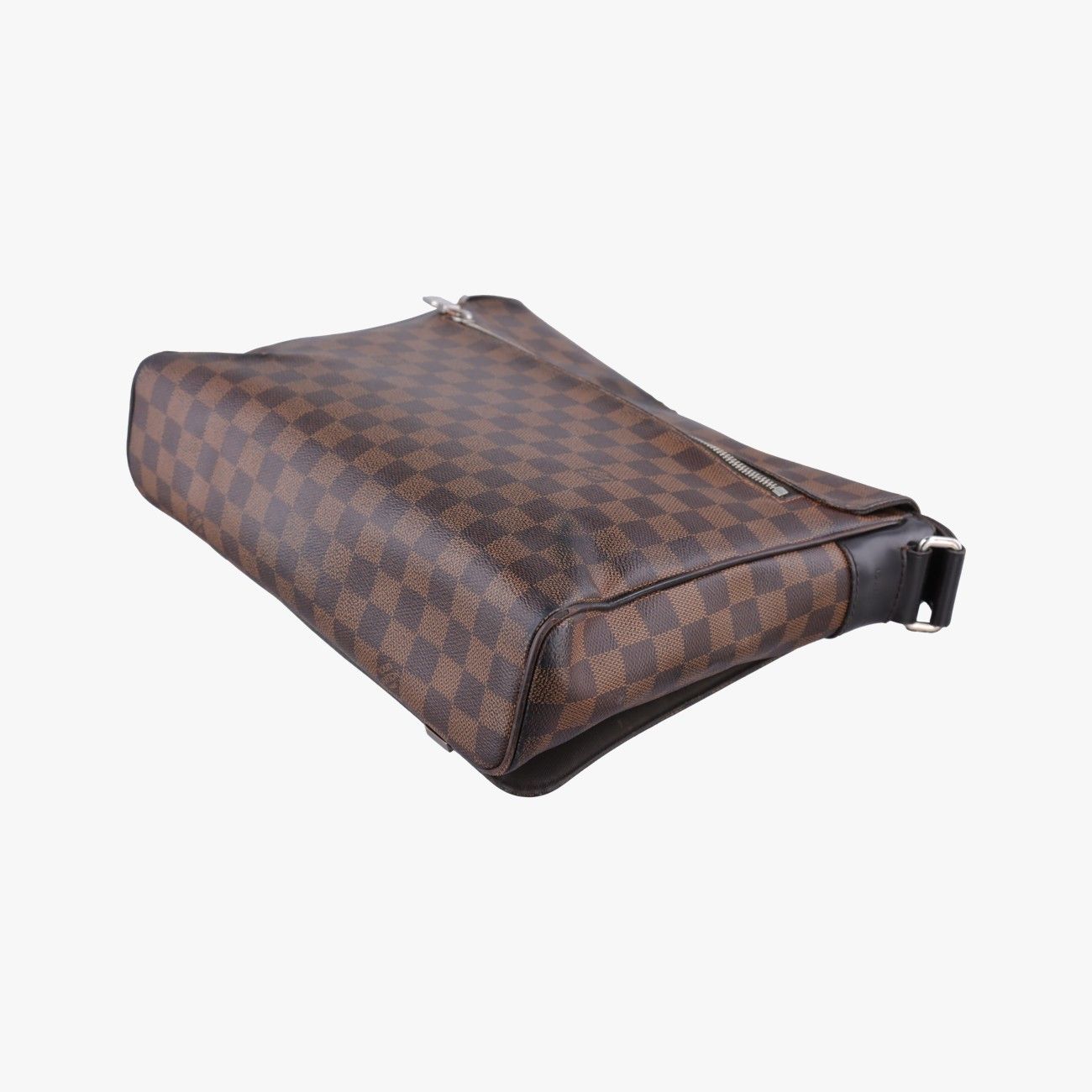 Louis Vuitton District MM Ebene Damier Canvas Shoulder — view 6
