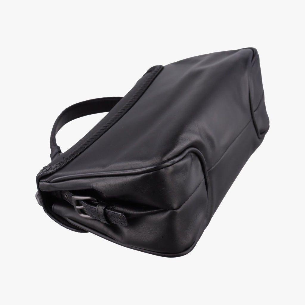 Bottega Veneta Intrecciato Black Lambskin Shoulder — view 7