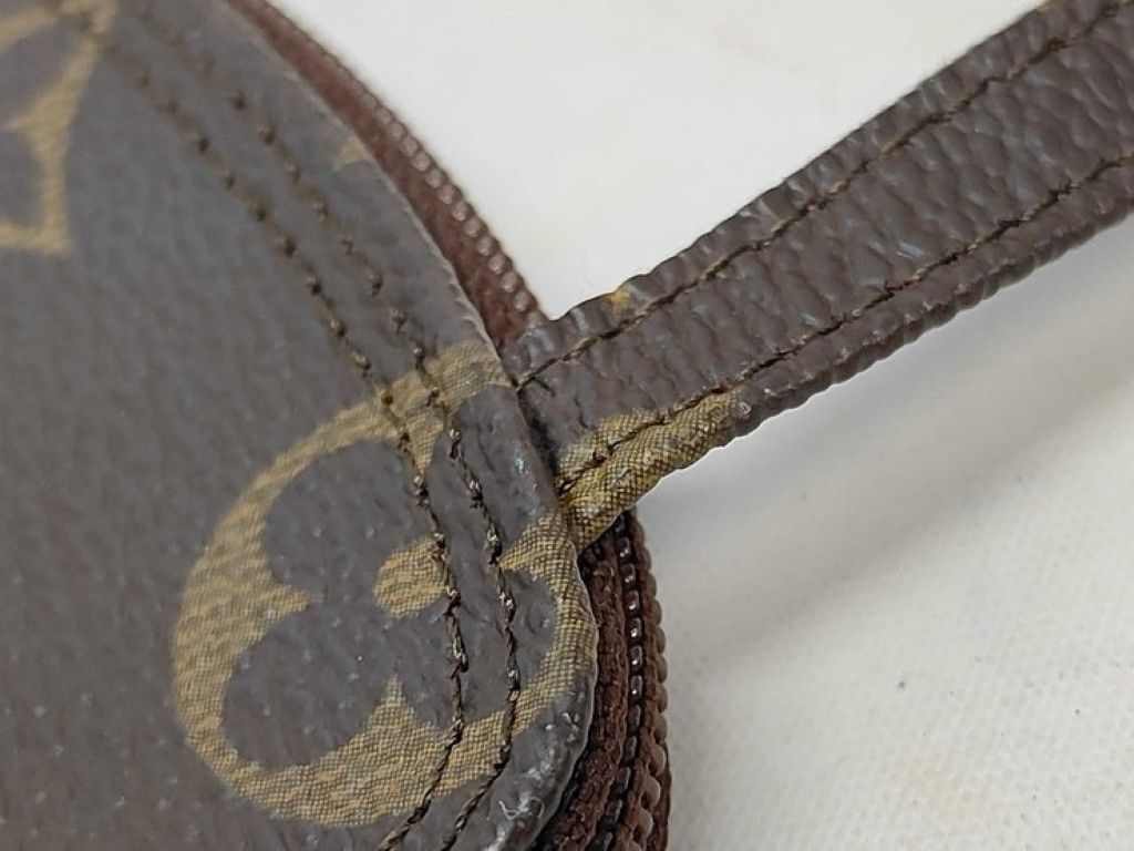 Louis Vuitton Shoulder Bag Pochette Cles Brown Monogram Pouch — view 5