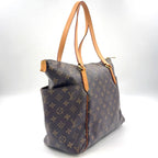 Louis Vuitton Totally MM Monogram Leather Brown Lightbrown Tote Gold — view 2