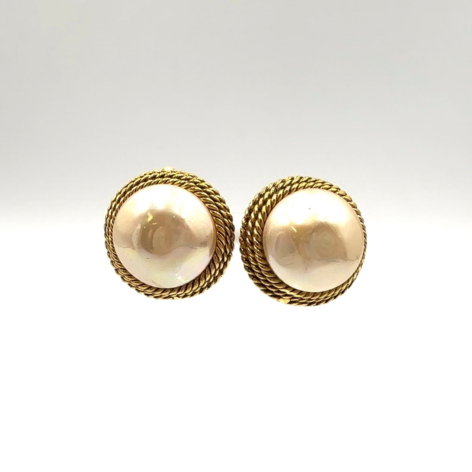 Chanel Round Pearl Gold White Earrings
