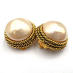 Chanel Round Pearl Gold White Earrings — view 9