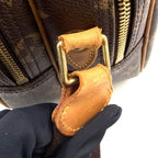 Louis Vuitton PM Monogram Leather Brown Lightbrown Shoulder Bag Gold — view 9