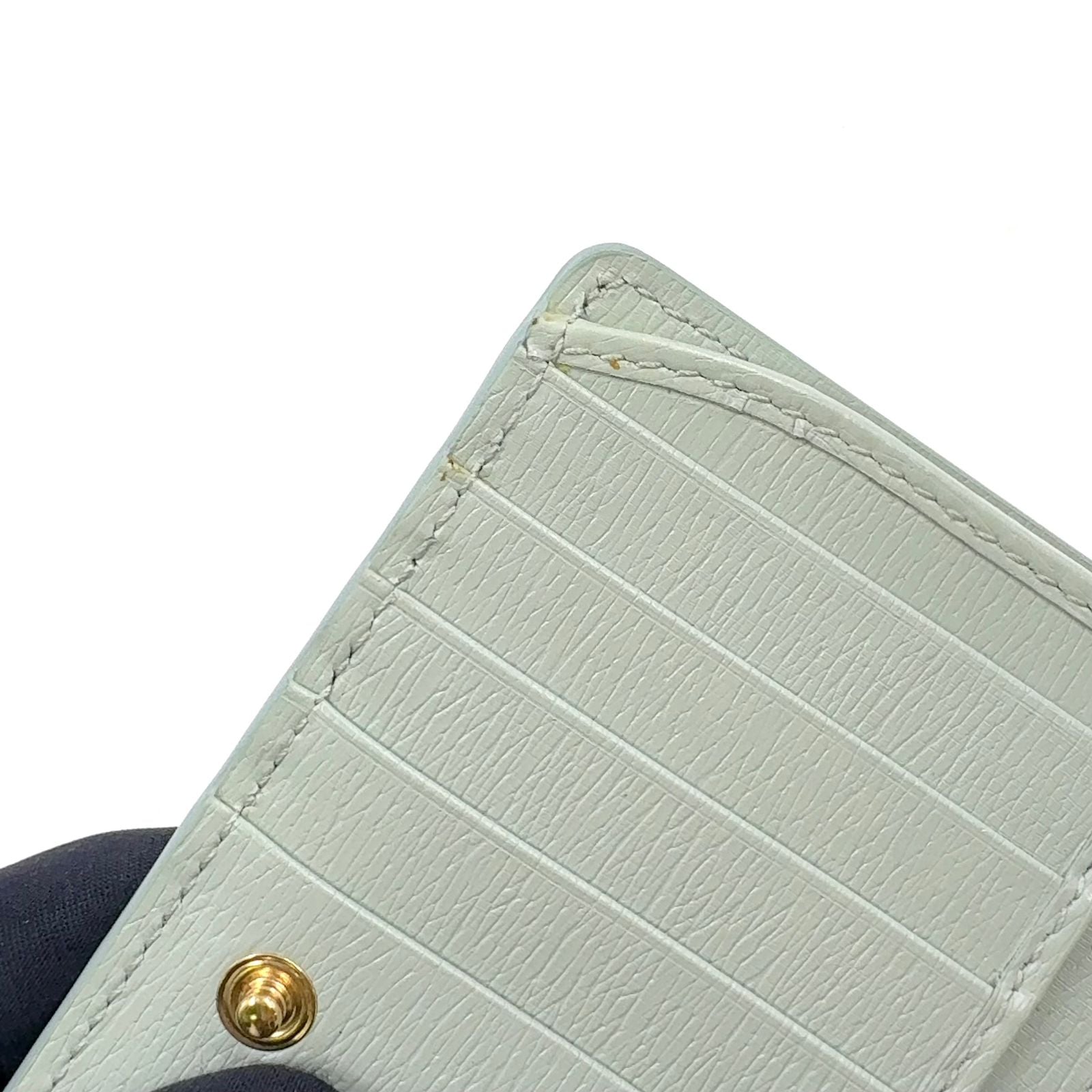 Gucci Leather Lightgreen Bi Foldwallet Gold Wallet — view 9