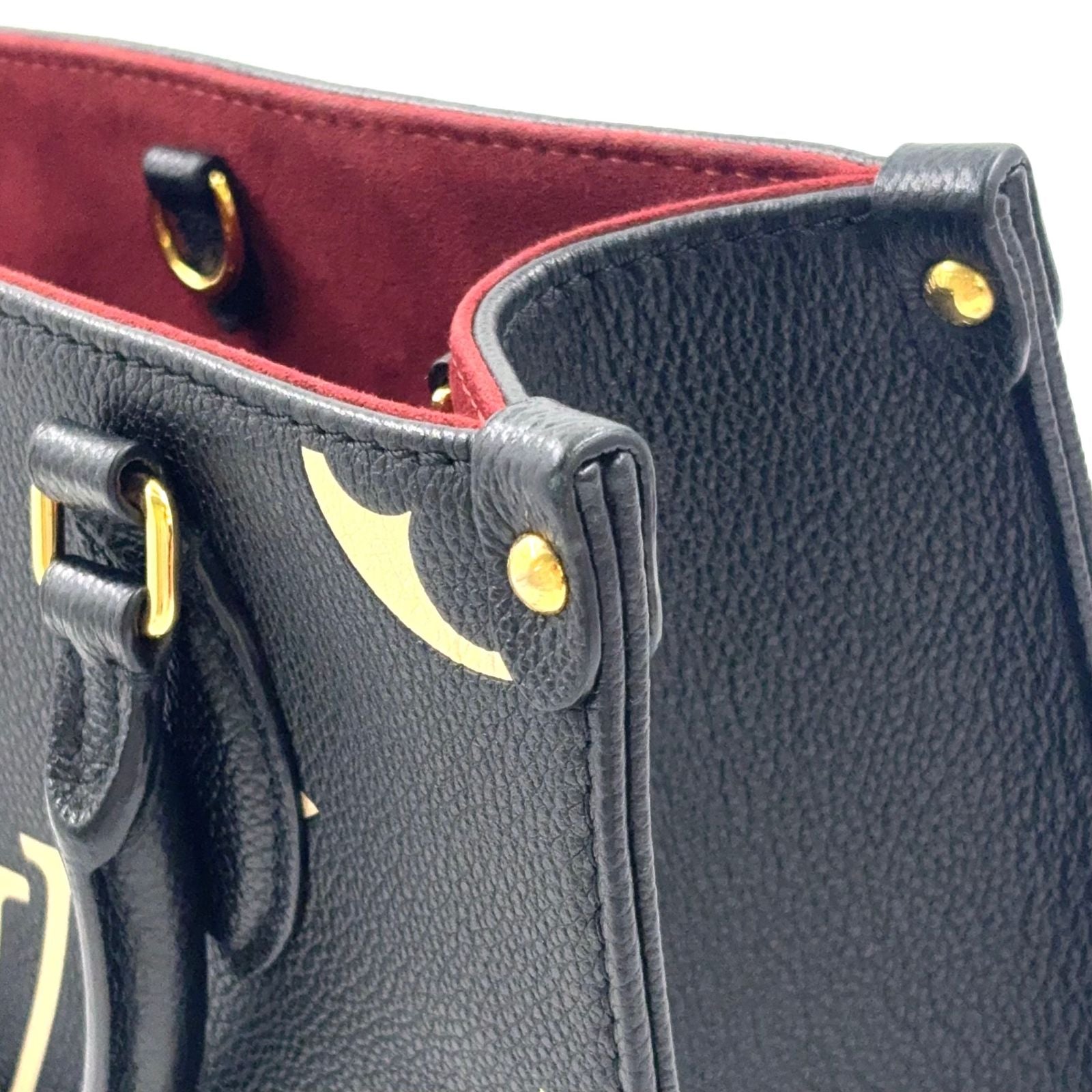 Louis Vuitton On The Go PM Bicolor Monogram Empreinte Correspondence Leather — view 8