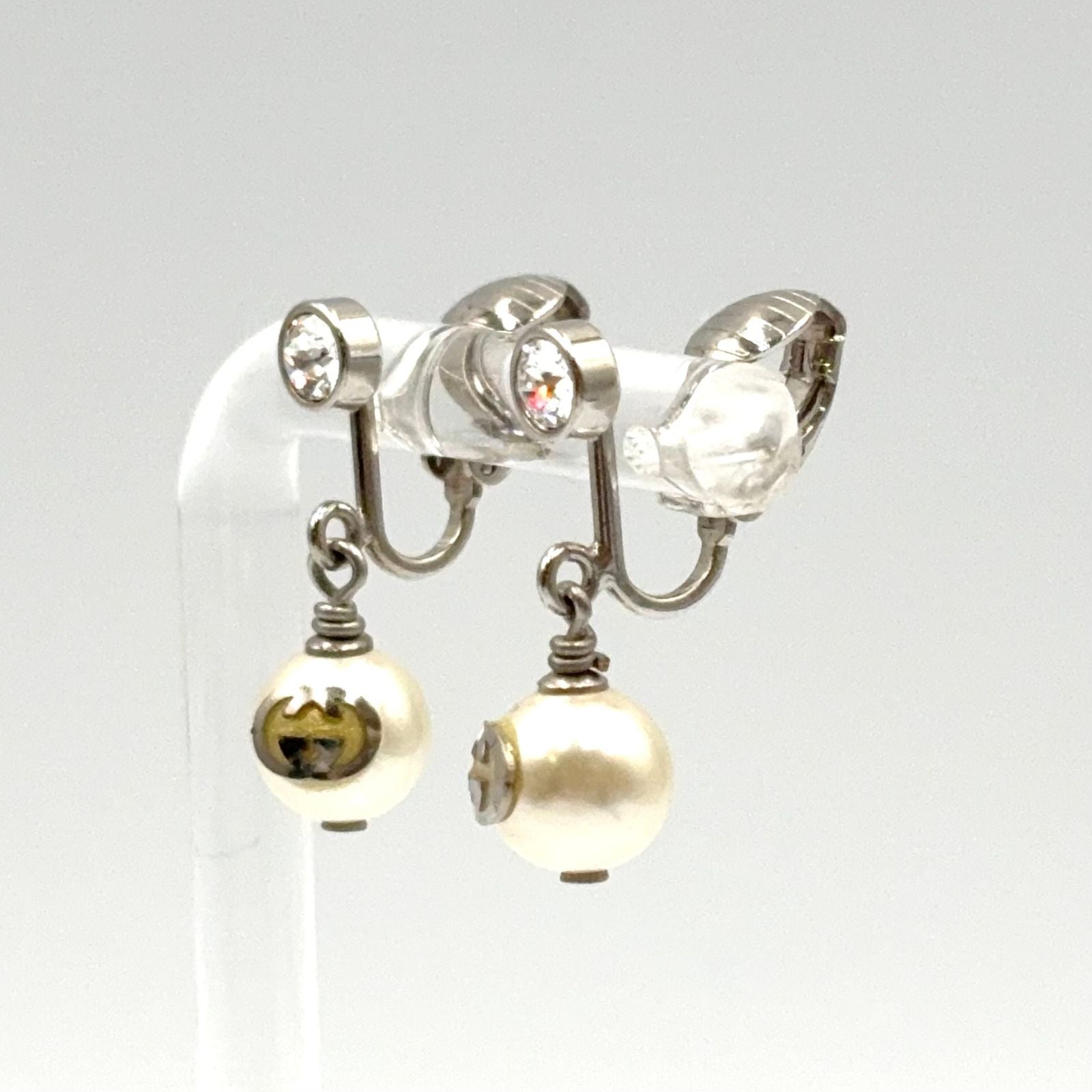 Gucci GG Pearl Metal Fakepearl Color Clear Silver White Earrings — view 2