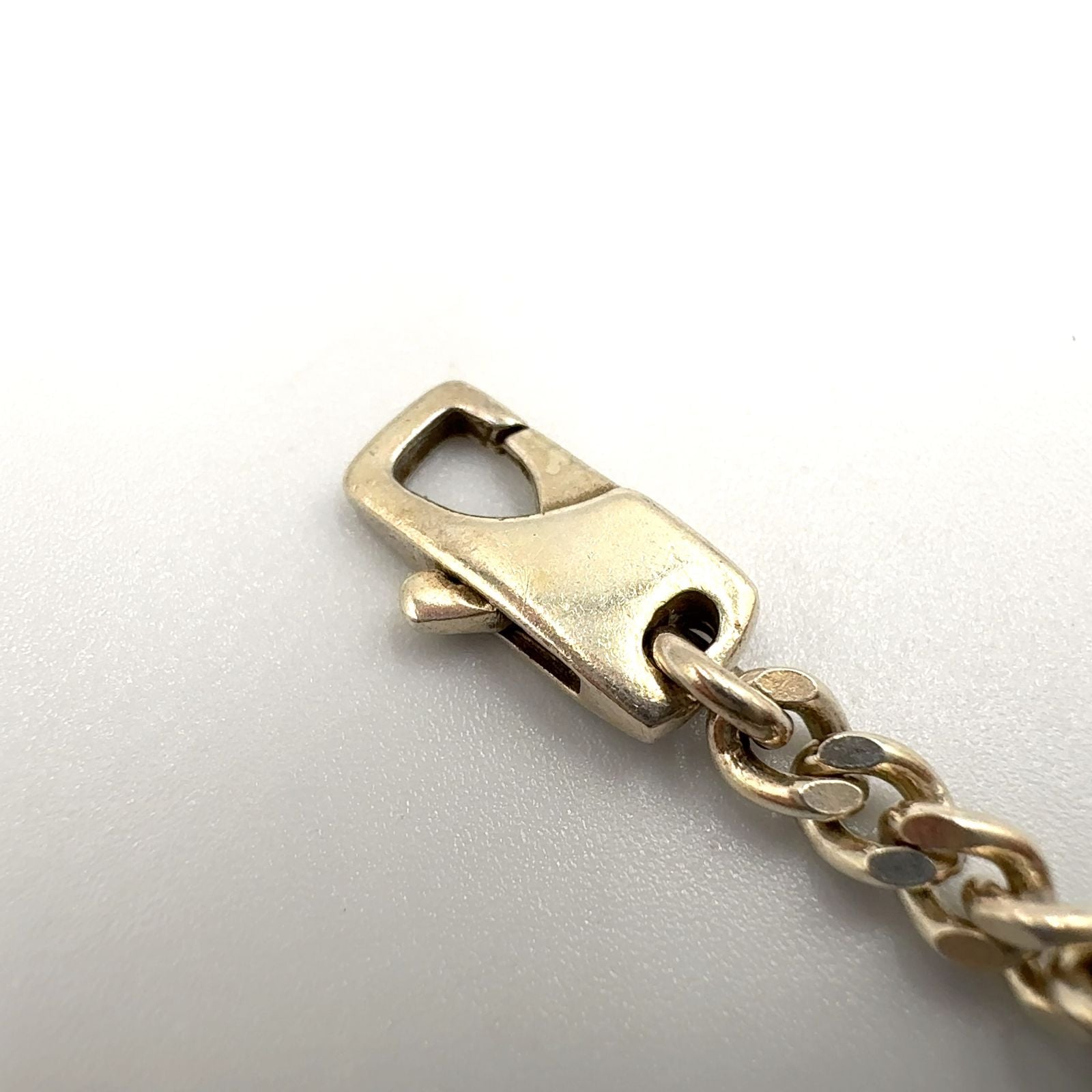 Gucci Interlocking Silver Necklace — view 5