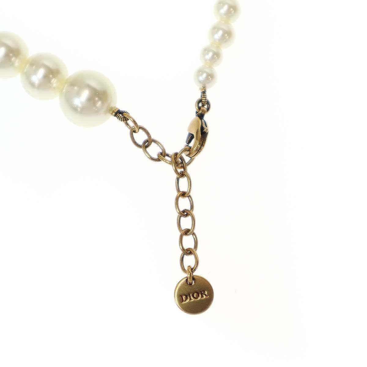 Dior 30 Montaigne Choker Faux Pearl Necklace White Gold — view 3