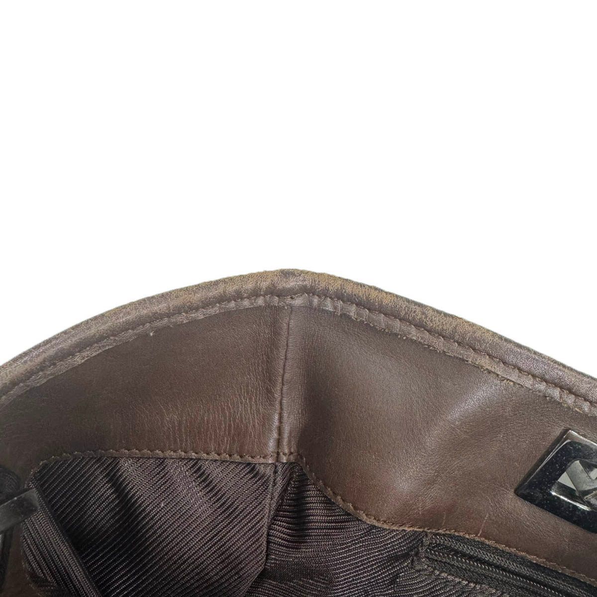 Gucci GG Canvas Tote Beige — view 9