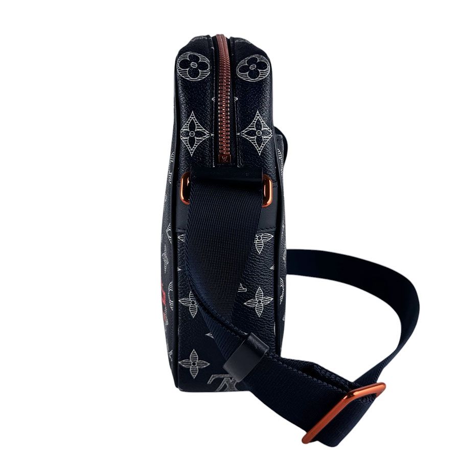 Louis Vuitton Shoulder Bag Monogram Ink Danube PM — view 3