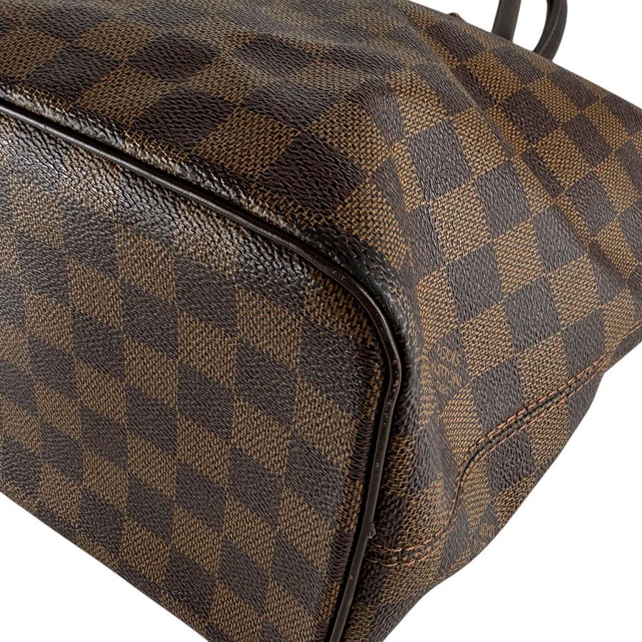 Louis Vuitton Handbag Damier Saleya PM — view 8